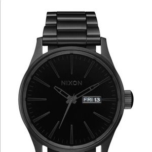 Nixon stainless steel never be late sentry watch
